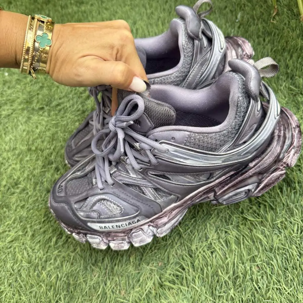 Balenciaga Track 40 Purple Very good - Model View