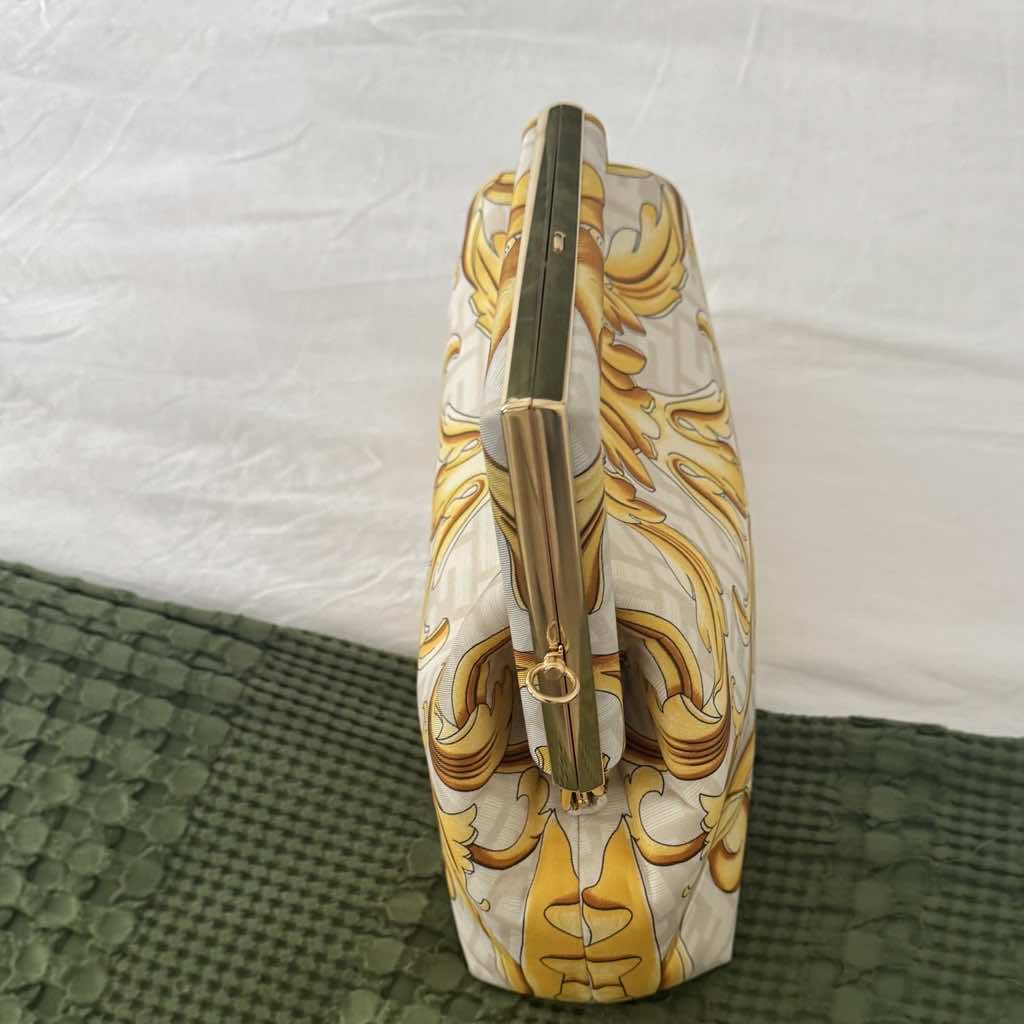 Fendi First - Detail 1