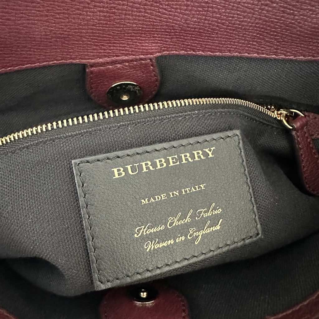 Burberry Dual Handle - Side view