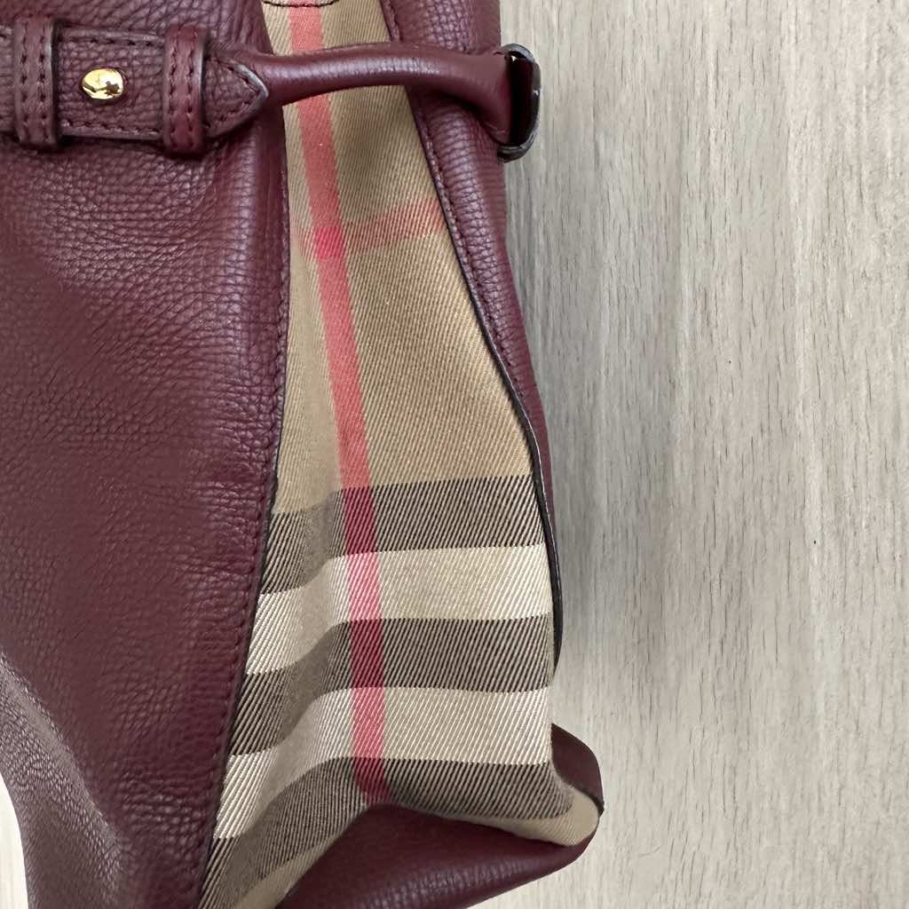 Burberry Dual Handle - Detail 1