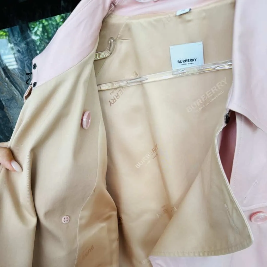 Burberry Coat Pink Cotton Never worn - Inside View