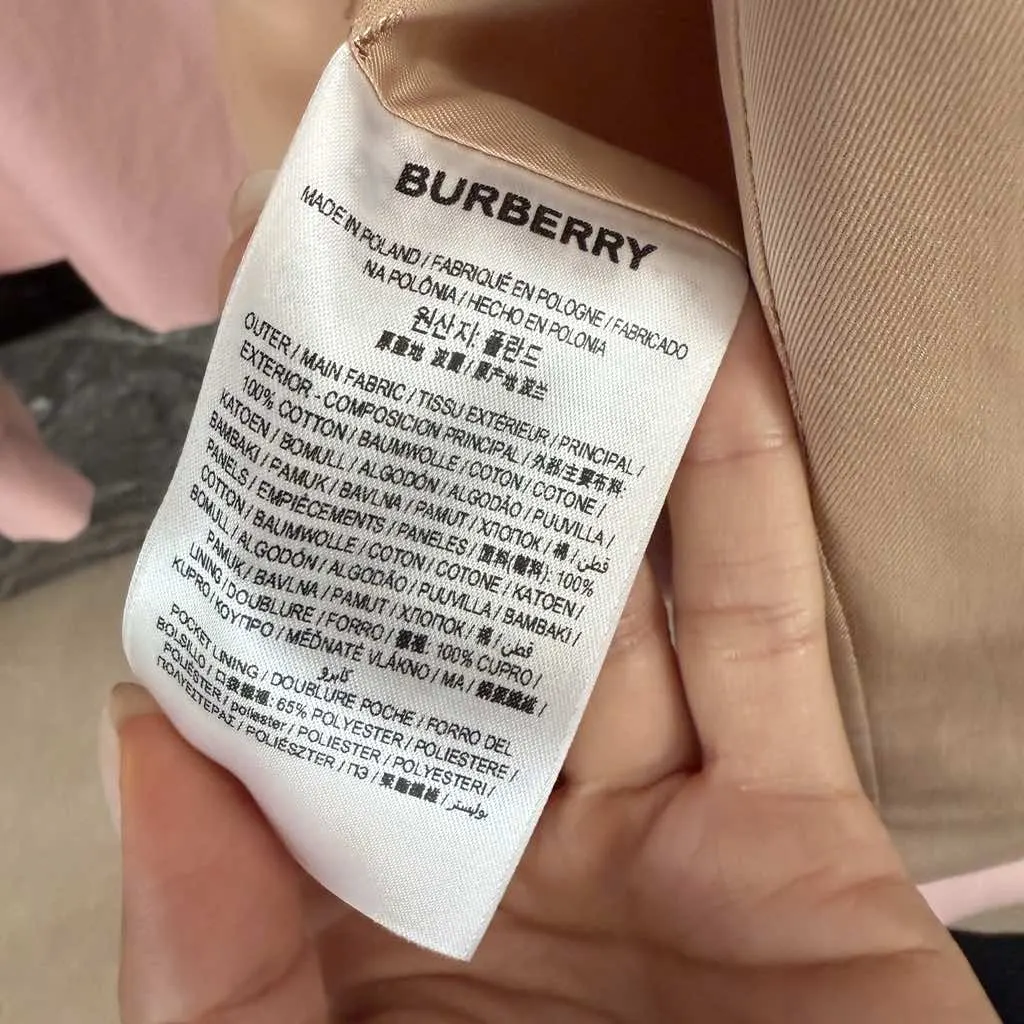 Burberry Coat Pink Cotton Never worn - Box View