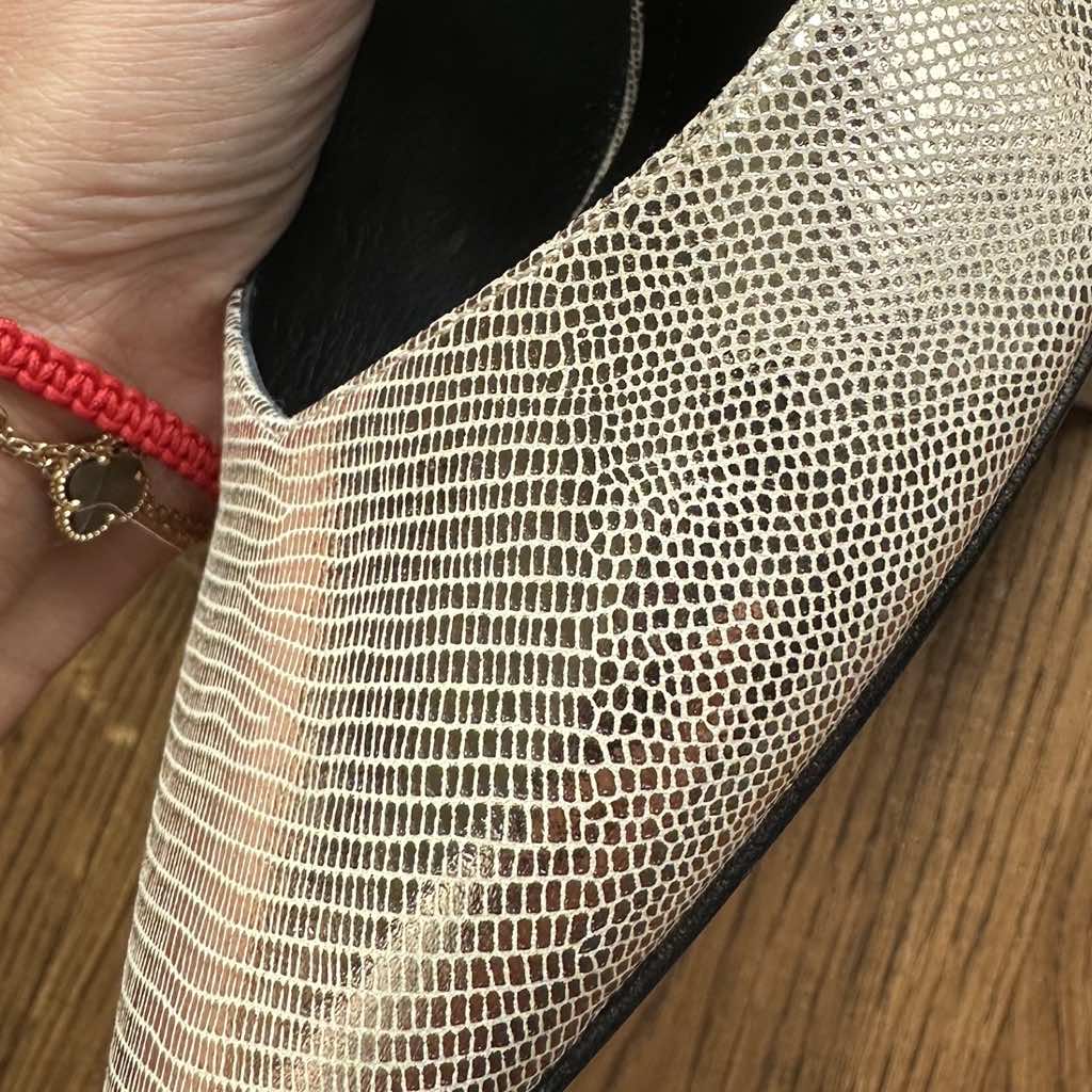 Balmain Lamb Leather PUMPS - Image 12