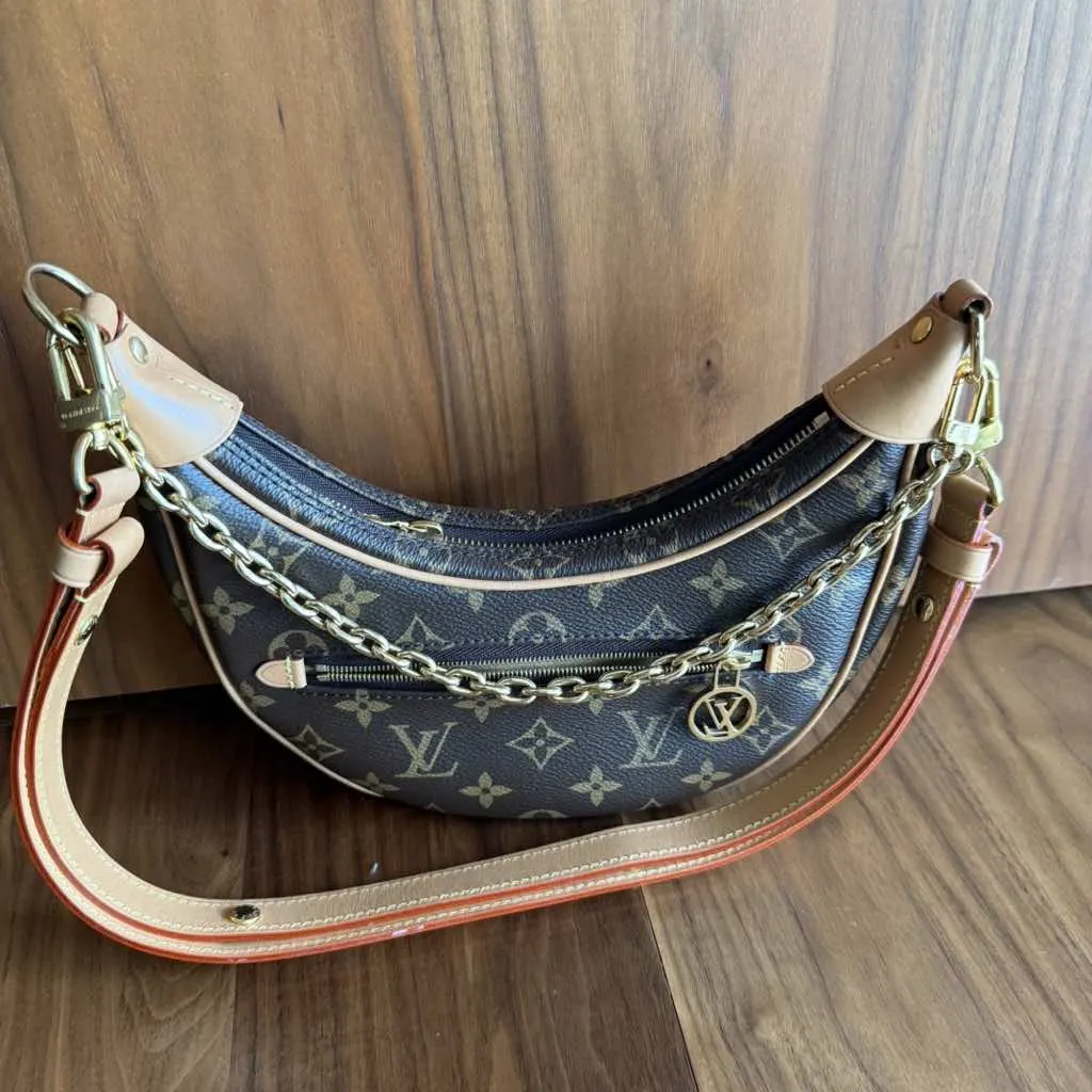 Louis Vuitton Loop Bag Brown Canvas Gold Very good - Back View