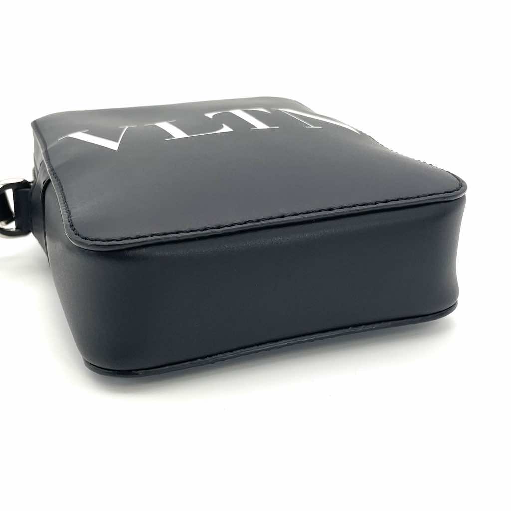 Valentino black shoulder bag - Side view