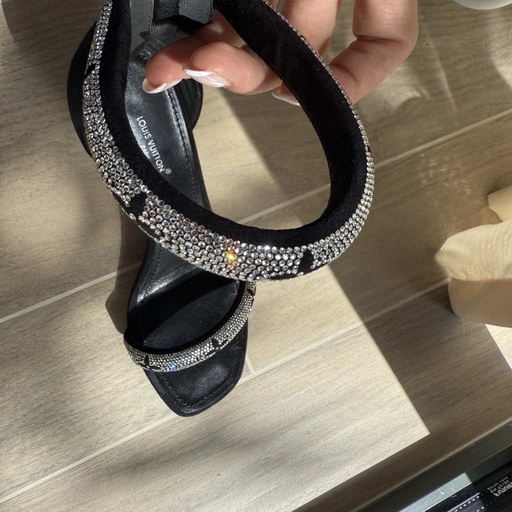 Louis Vuitton Embelished sandals - Image 12