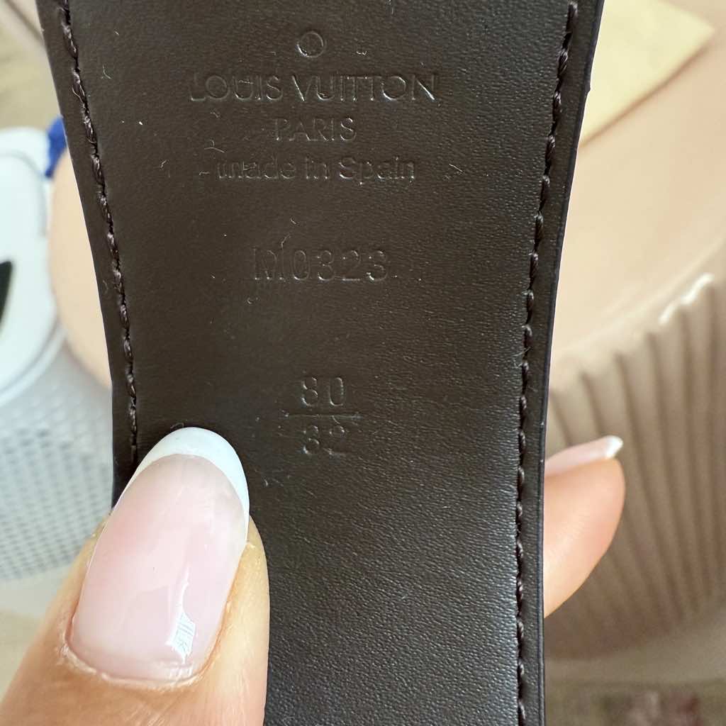 Louis Vuitton Monogram belt - Side view