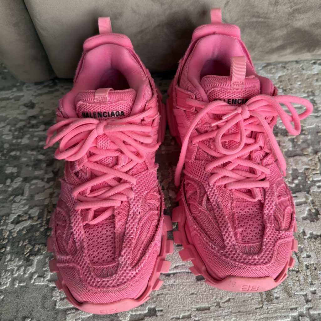 Balenciaga Track - Back view