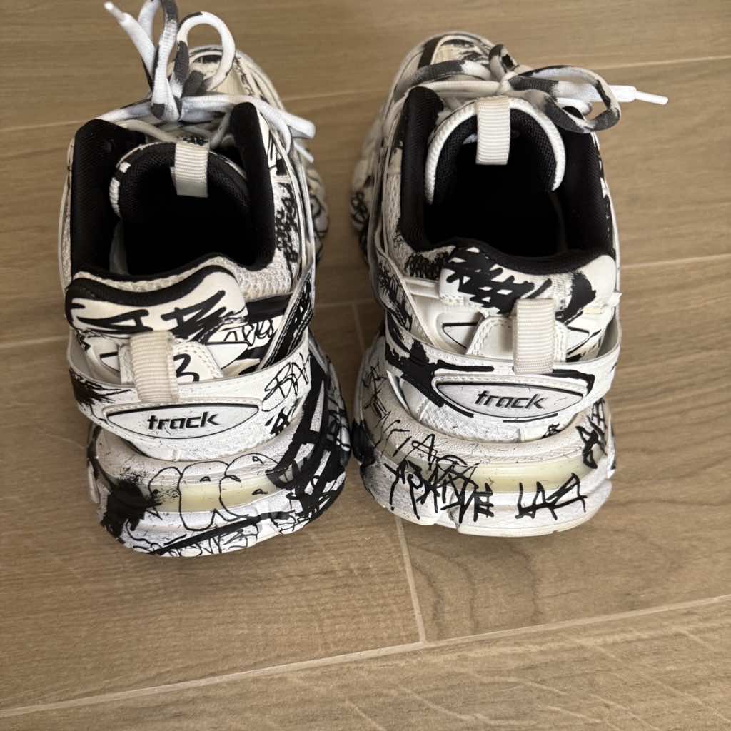 Balenciaga Track - Image 6
