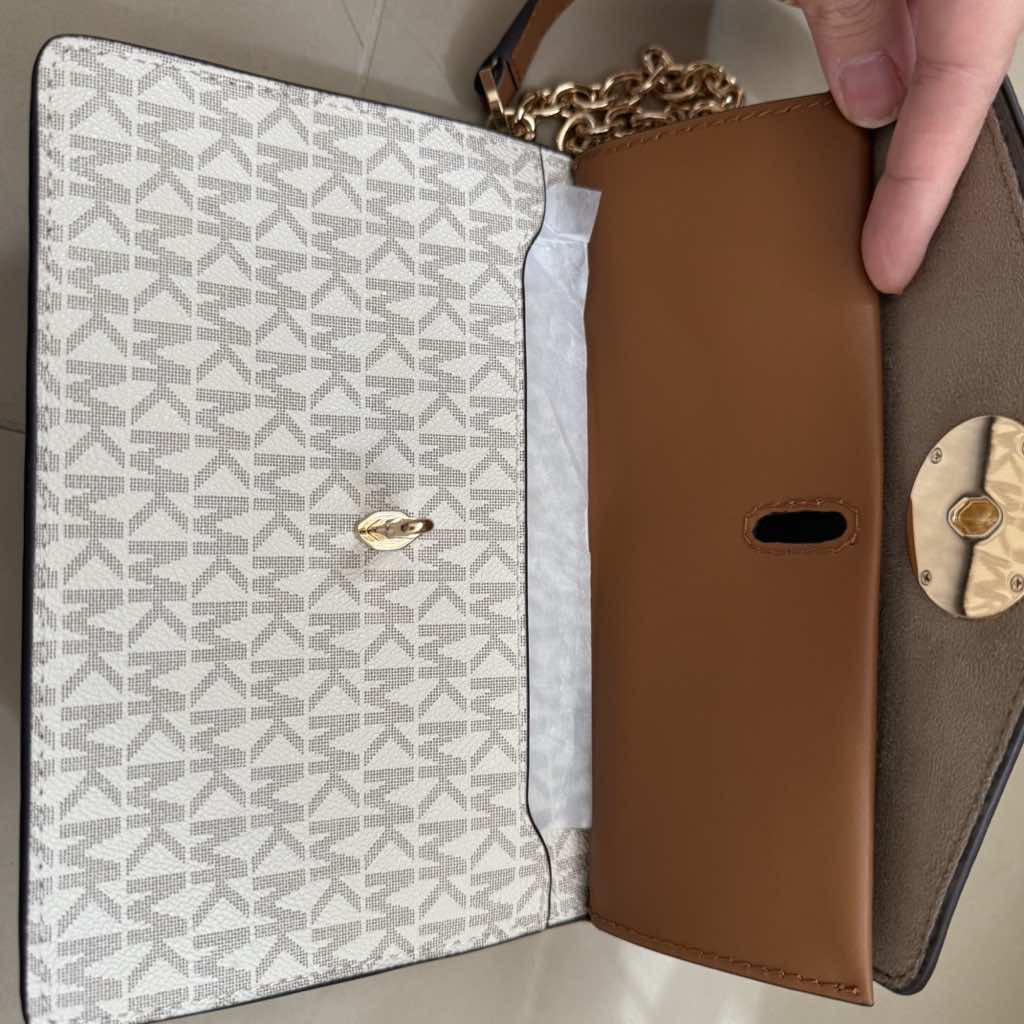 Michael Kors Greenwich Small Cross Body - 5