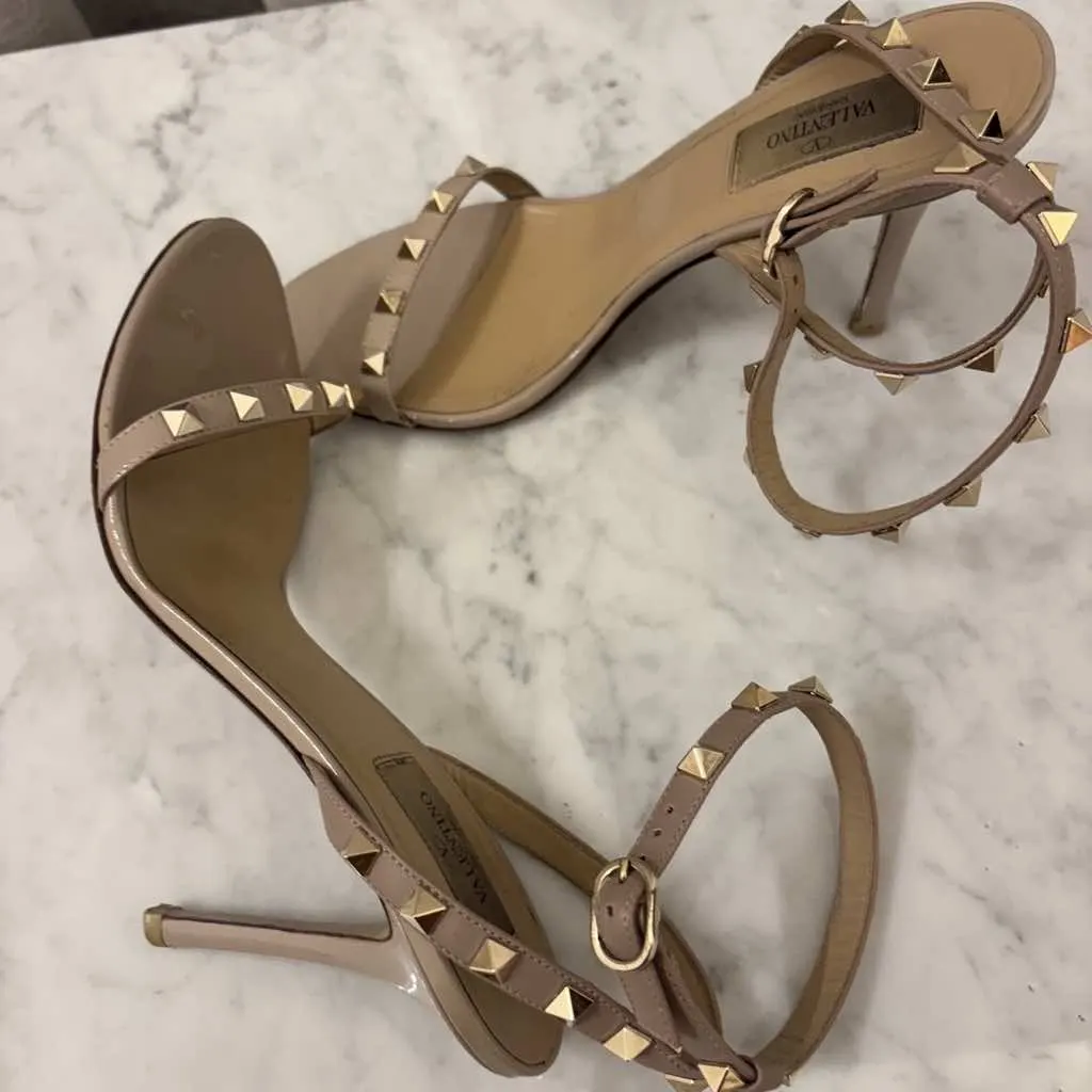 Valentino Rockstud Beige Leather Good - Back View