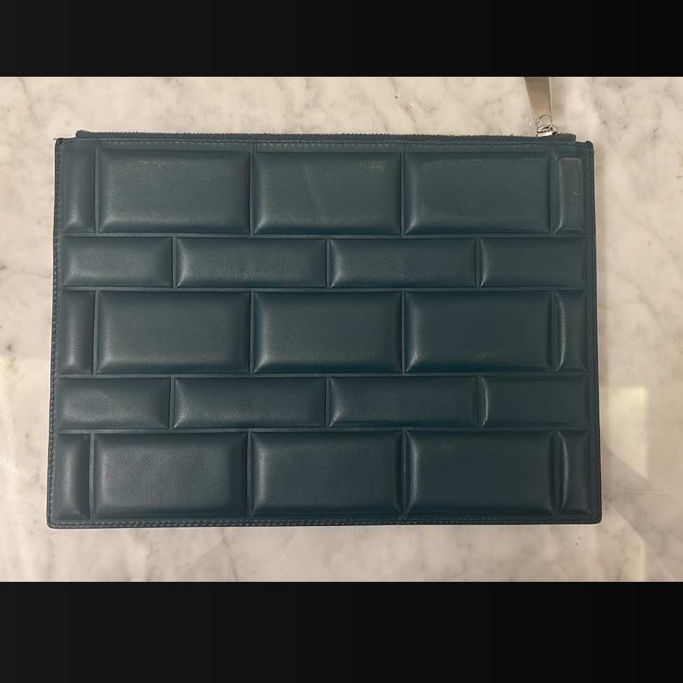 Bottega Veneta Pouch - Back view