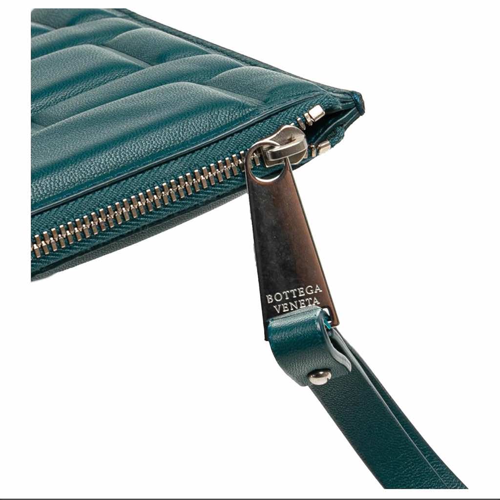 Bottega Veneta Pouch - Detail 1