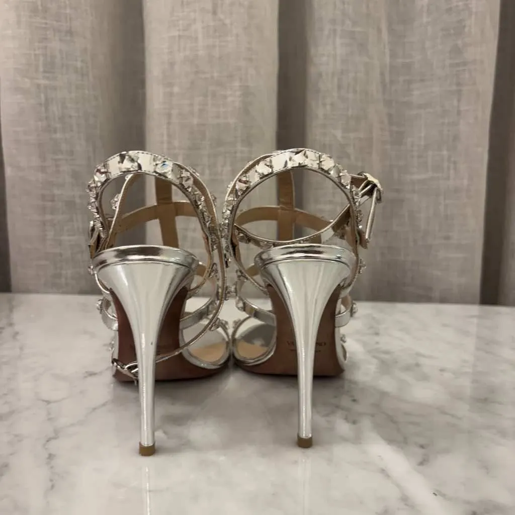 Valentino Rockstud Silver Leather Never worn - Inside View