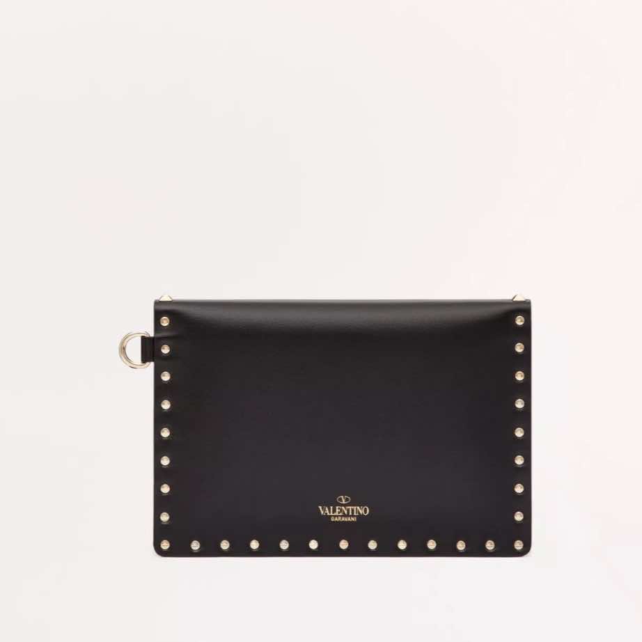 Valentino Garavani Rockstud Clutch - Detail 2