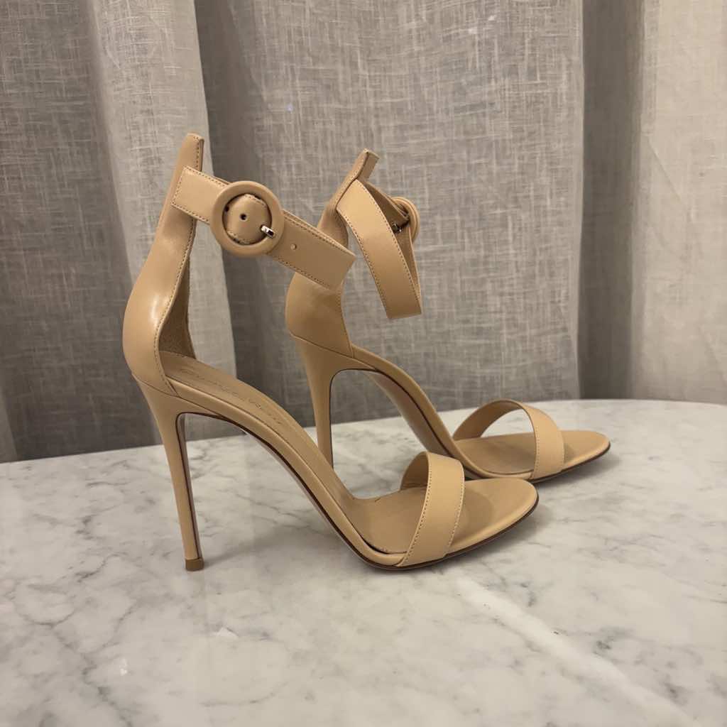 Gianvito Rossi Portofino - Back view