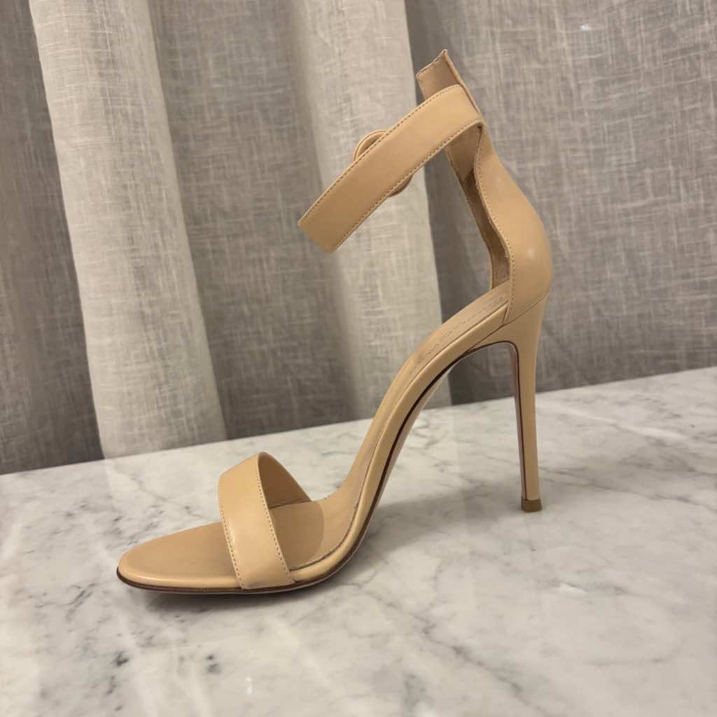 Gianvito Rossi Portofino - Detail 1