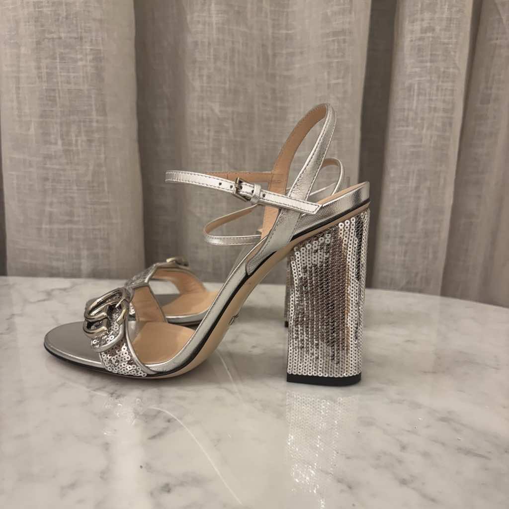 Gucci Double G - Back view