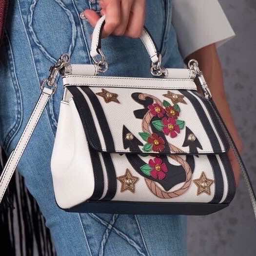 Dolce & Gabbana Sicily - Detail 1