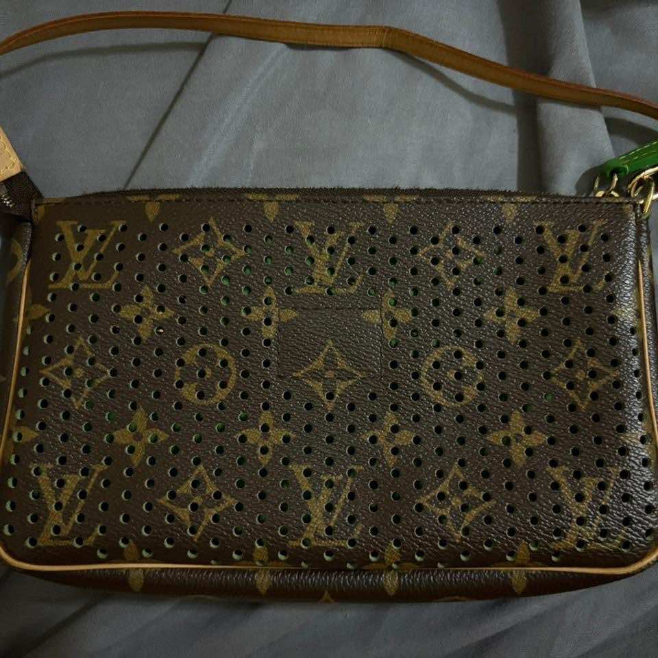 Louis Vuitton Pochette Accessoire Limited Edition - Back view