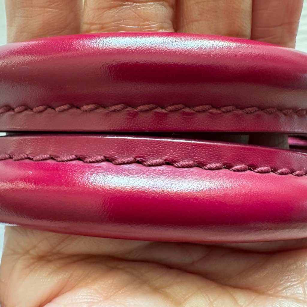 Louis Vuitton Fuschia Epi Alma BB - Detail 2