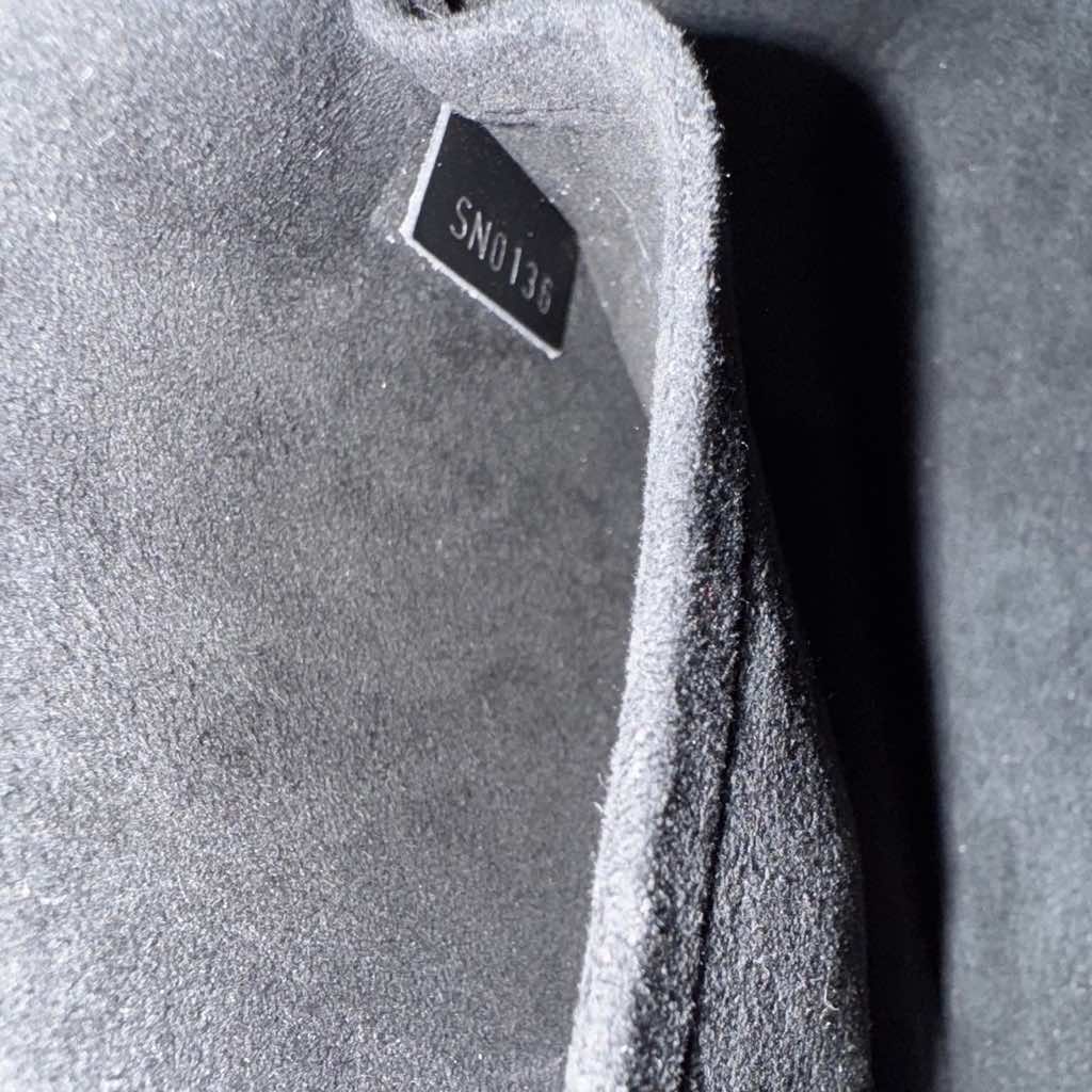 Louis Vuitton Blue Epi Alma BB - Image 12