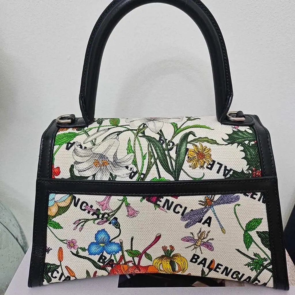 Gucci x Balenciaga Hacker Hourglass MultiColor Canvas Silver Good - Back View