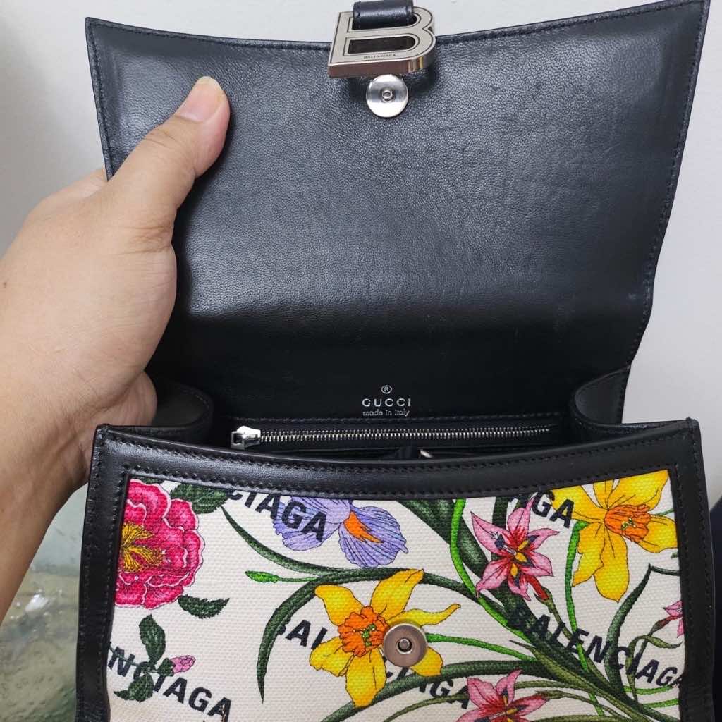 Gucci x Balenciaga Hacker Hourglass - Detail 1