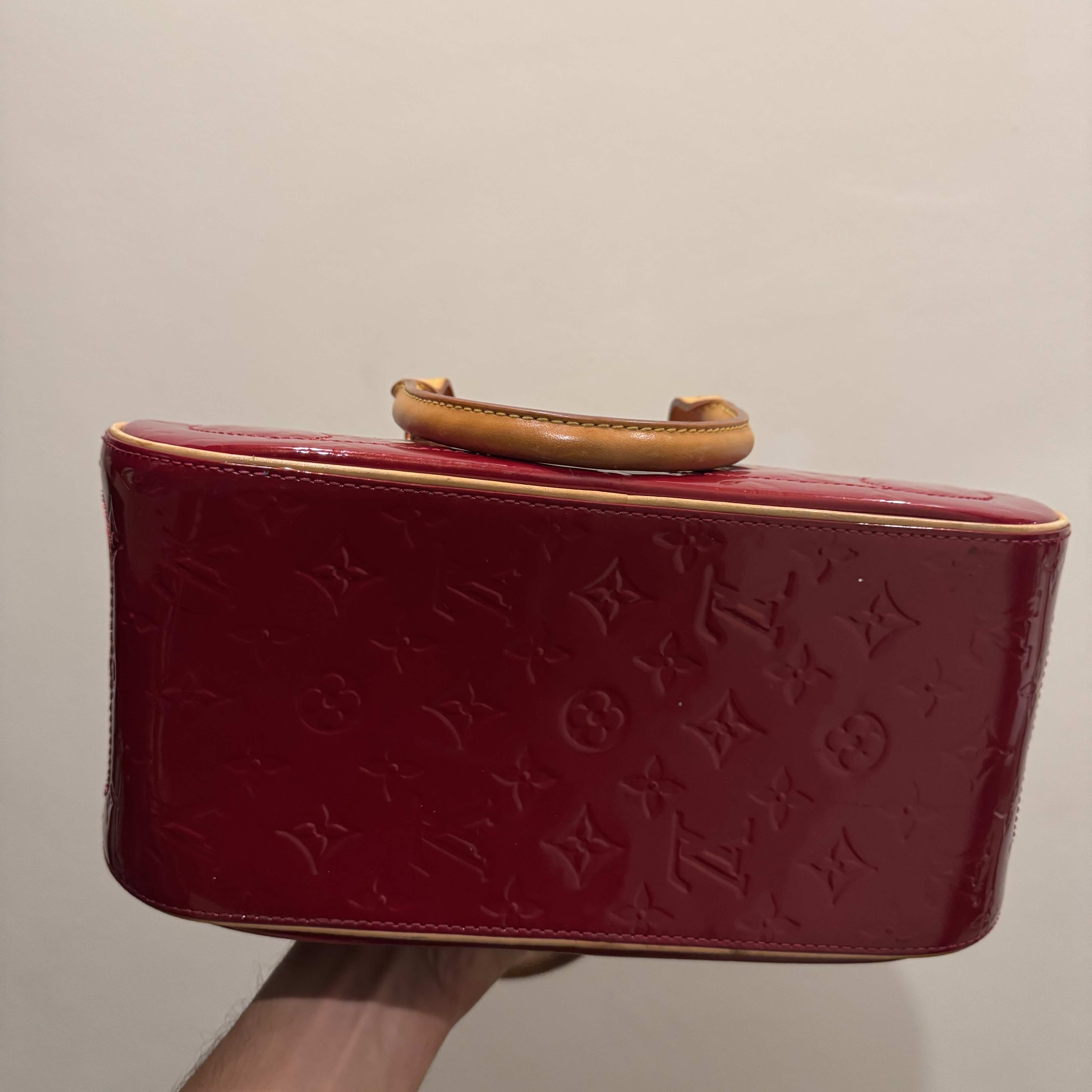 Louis Vuitton Summit Drive Pomme D’Amour - Image 6