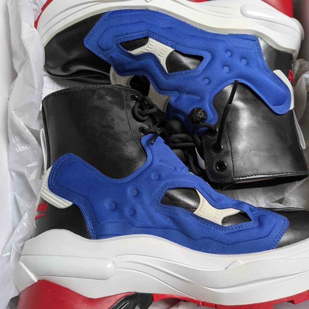 Maison Margiela Tabi Instapump Fury Boots - Side view