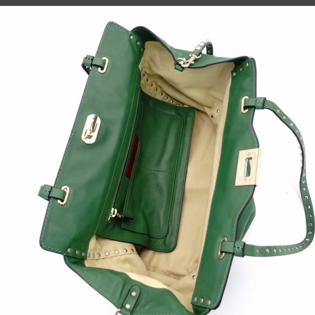 Valentino Garavani Studs handbag green - Image 10