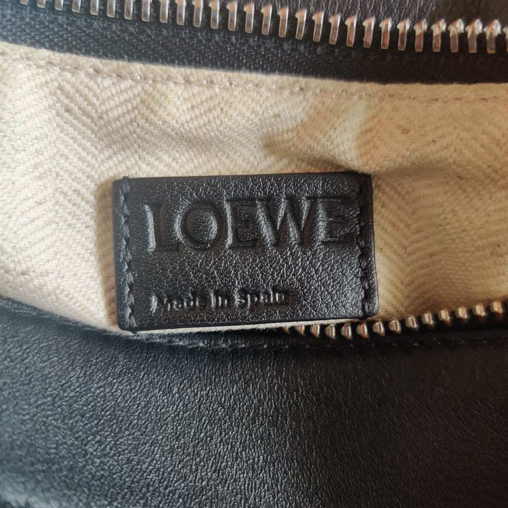 Loewe Puzzle Bag Small - Side view