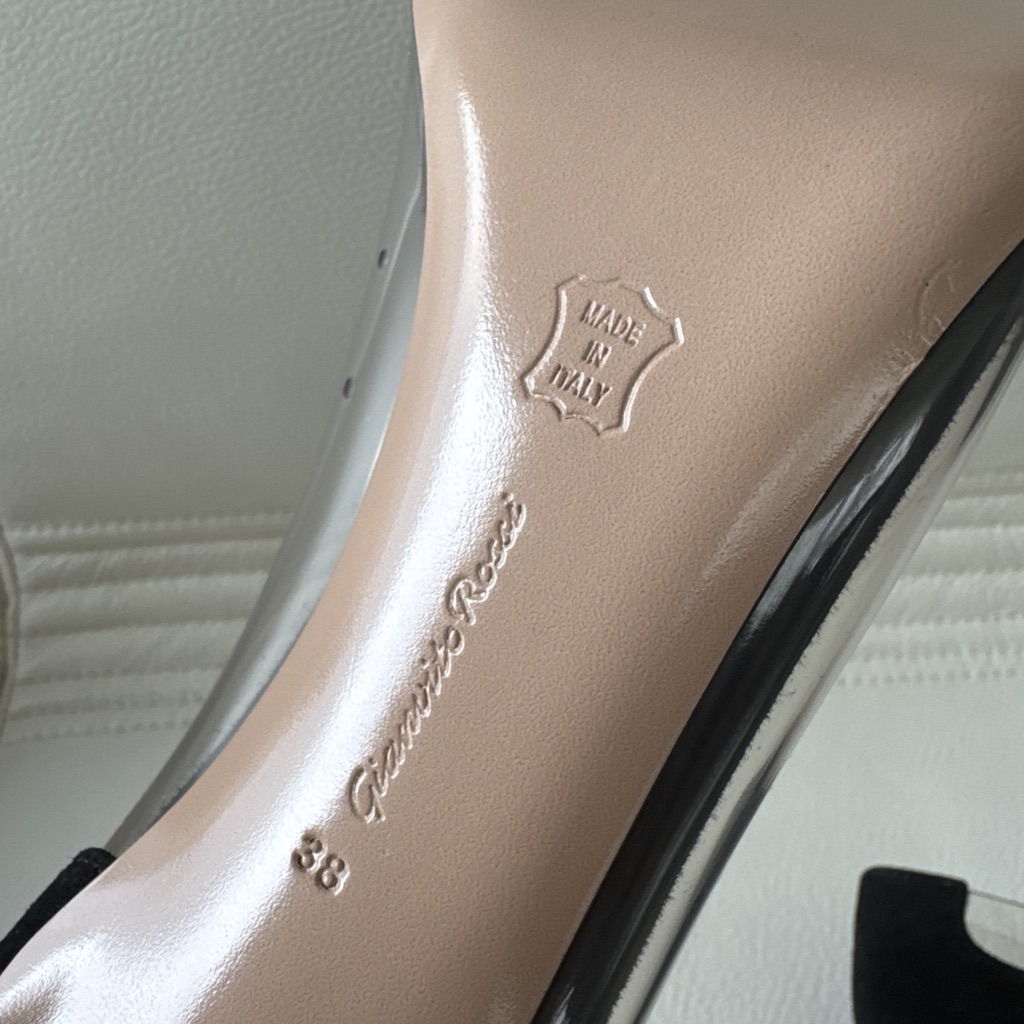 Gianvito Rossi Plexi Suede 70 Pumps - Detail 1