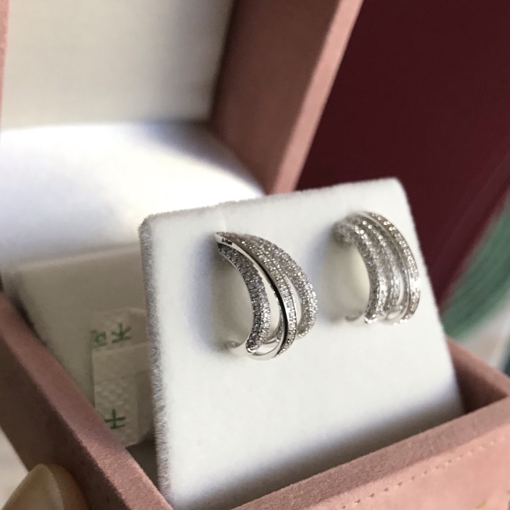 Unsigned / متعددة Natural Diamond Earrings - Image 11