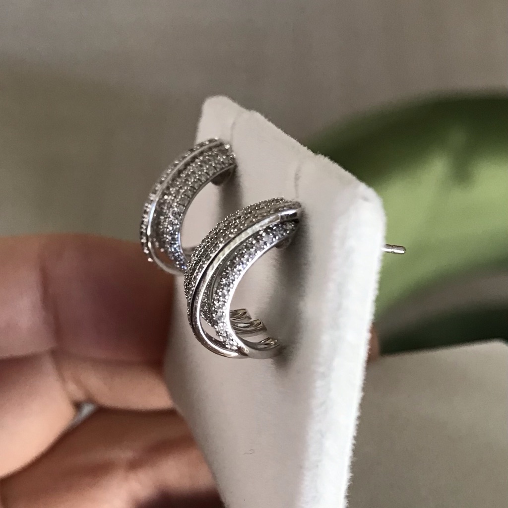 Unsigned / متعددة Natural Diamond Earrings - Image 13
