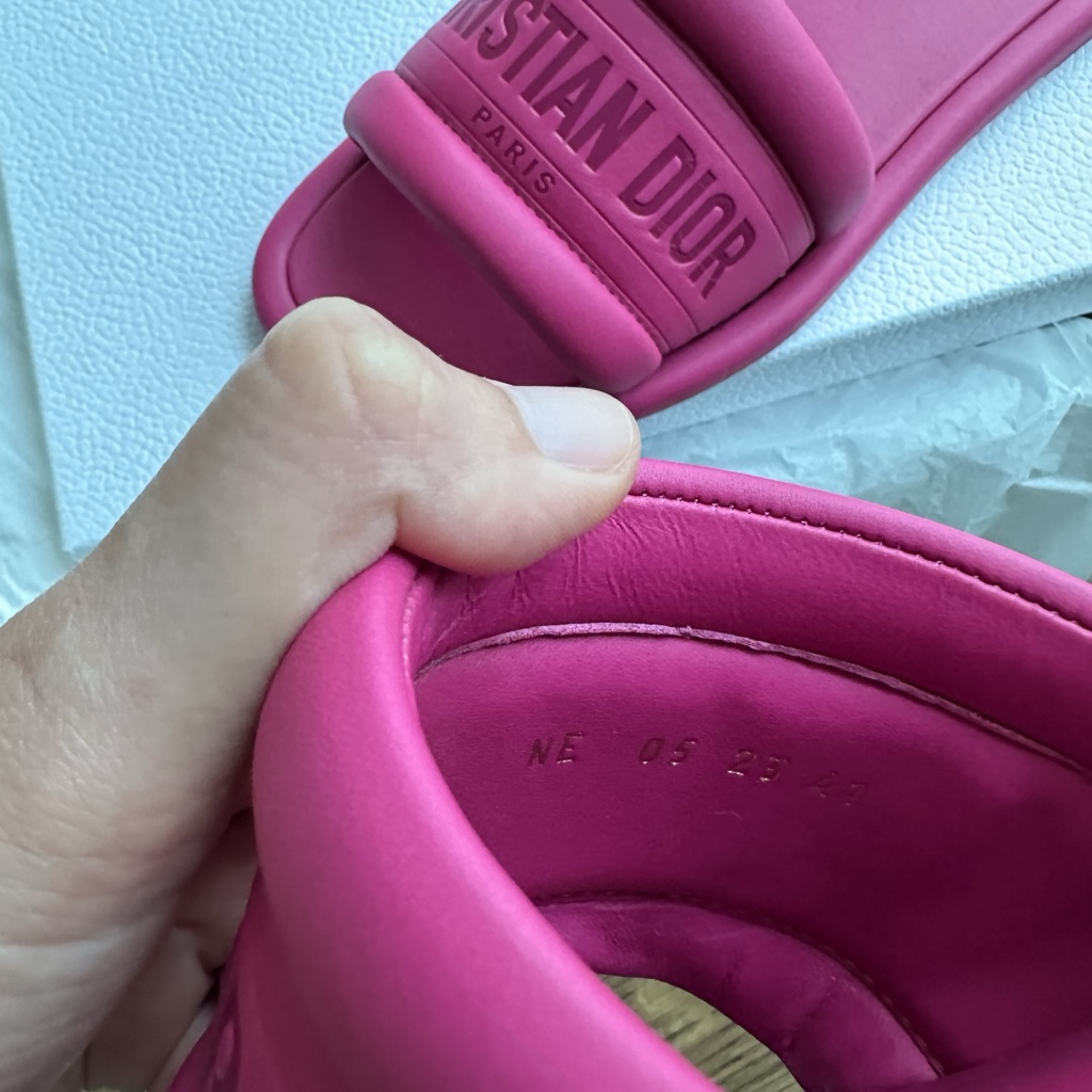 Christian Dior Every-D Slide Rani Pink - Side view