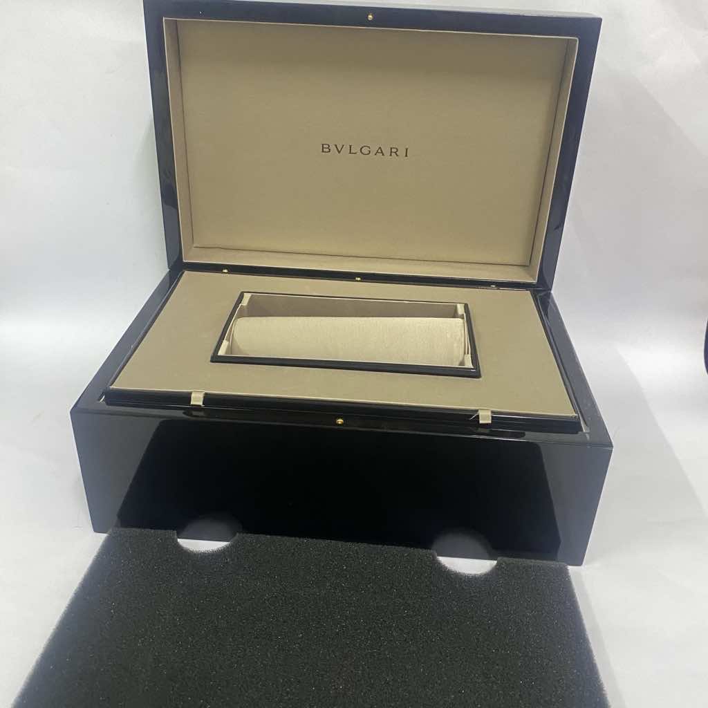 Bvlgari Lacquer Large Presentation Box - Back view