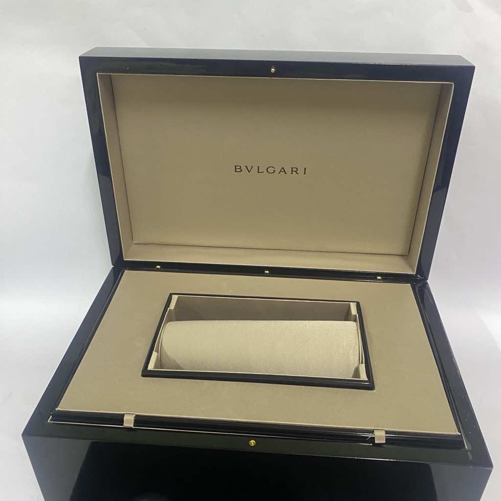 Bvlgari Lacquer Large Presentation Box - Side view