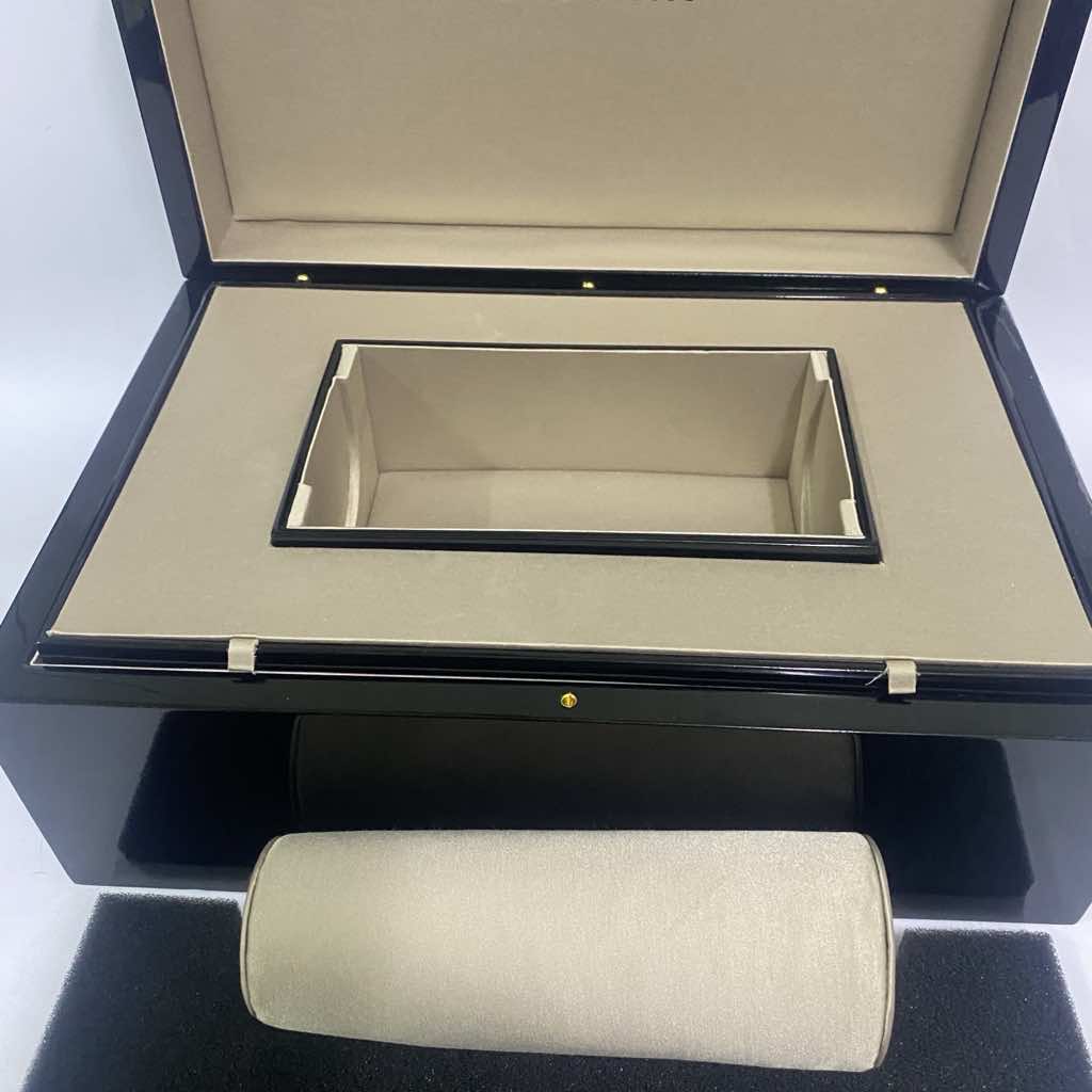 Bvlgari Lacquer Large Presentation Box - Detail 2