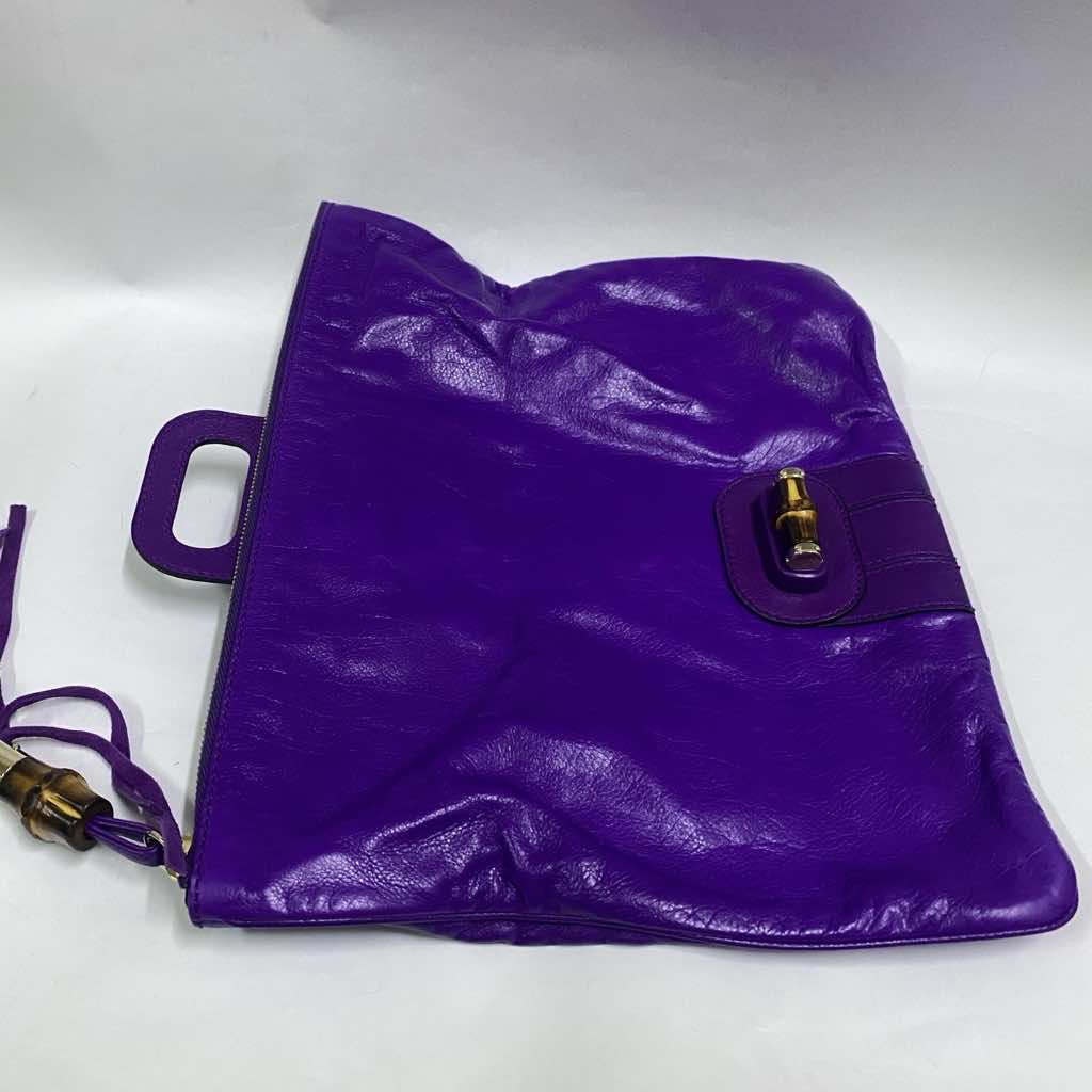 Gucci Gucci Large Lucy Clutch - Side view