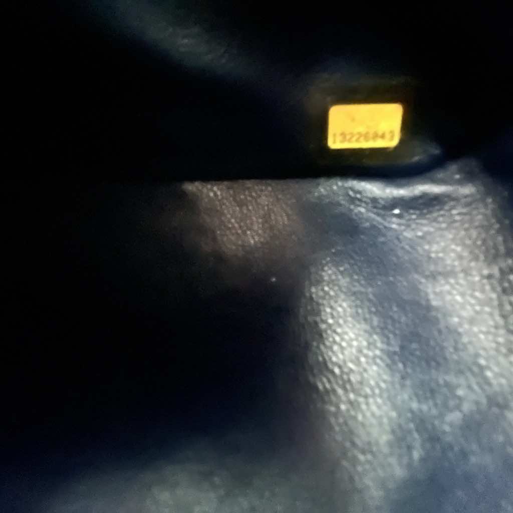 Chanel Classic Jumbo Single Flap - 4