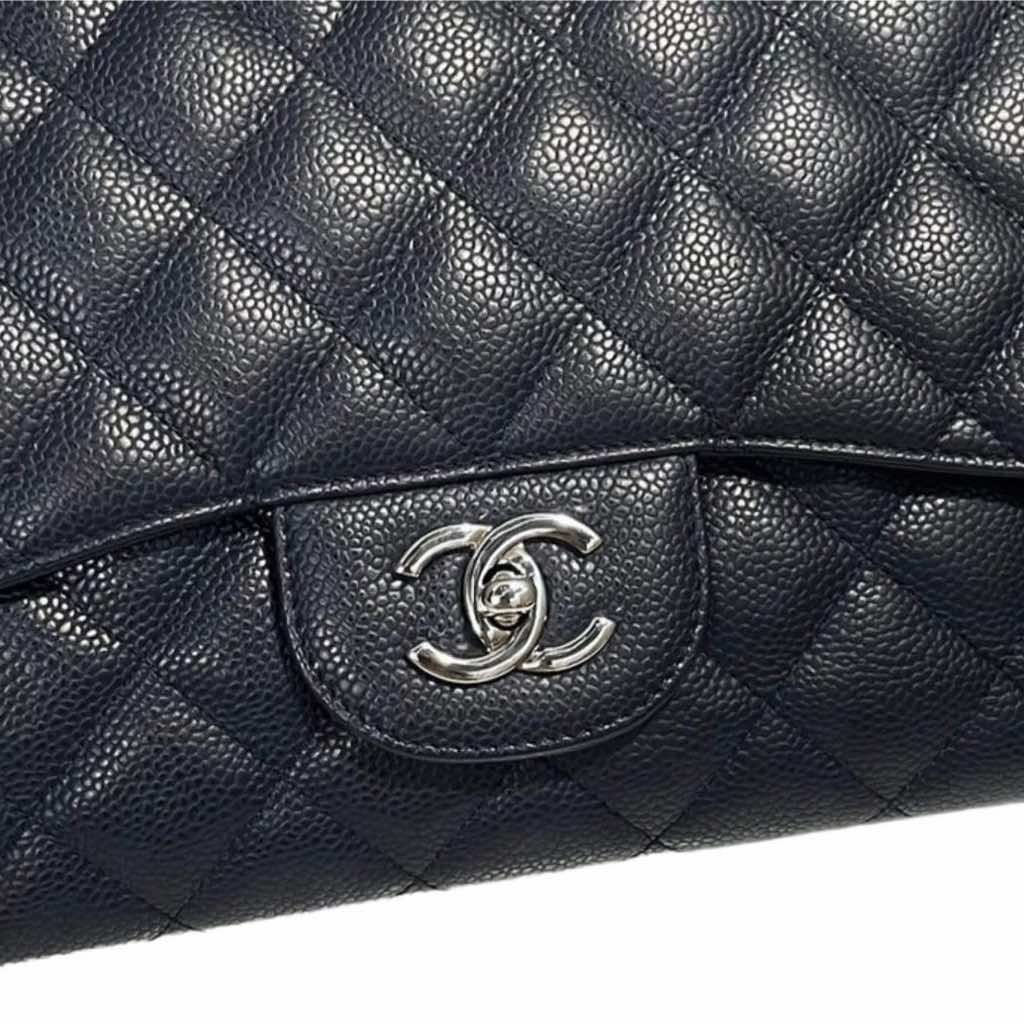 Chanel Classic Jumbo Single Flap - Side view