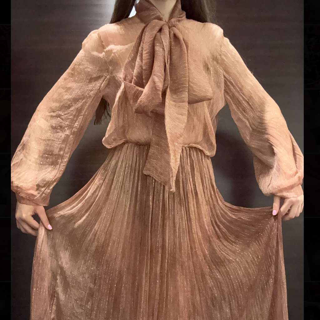 Dolce & Gabbana Long Pink Dress - Image 11