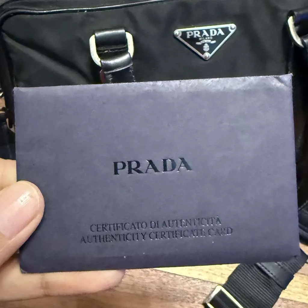 Prada Crossbody Bag Black Very good - Box View