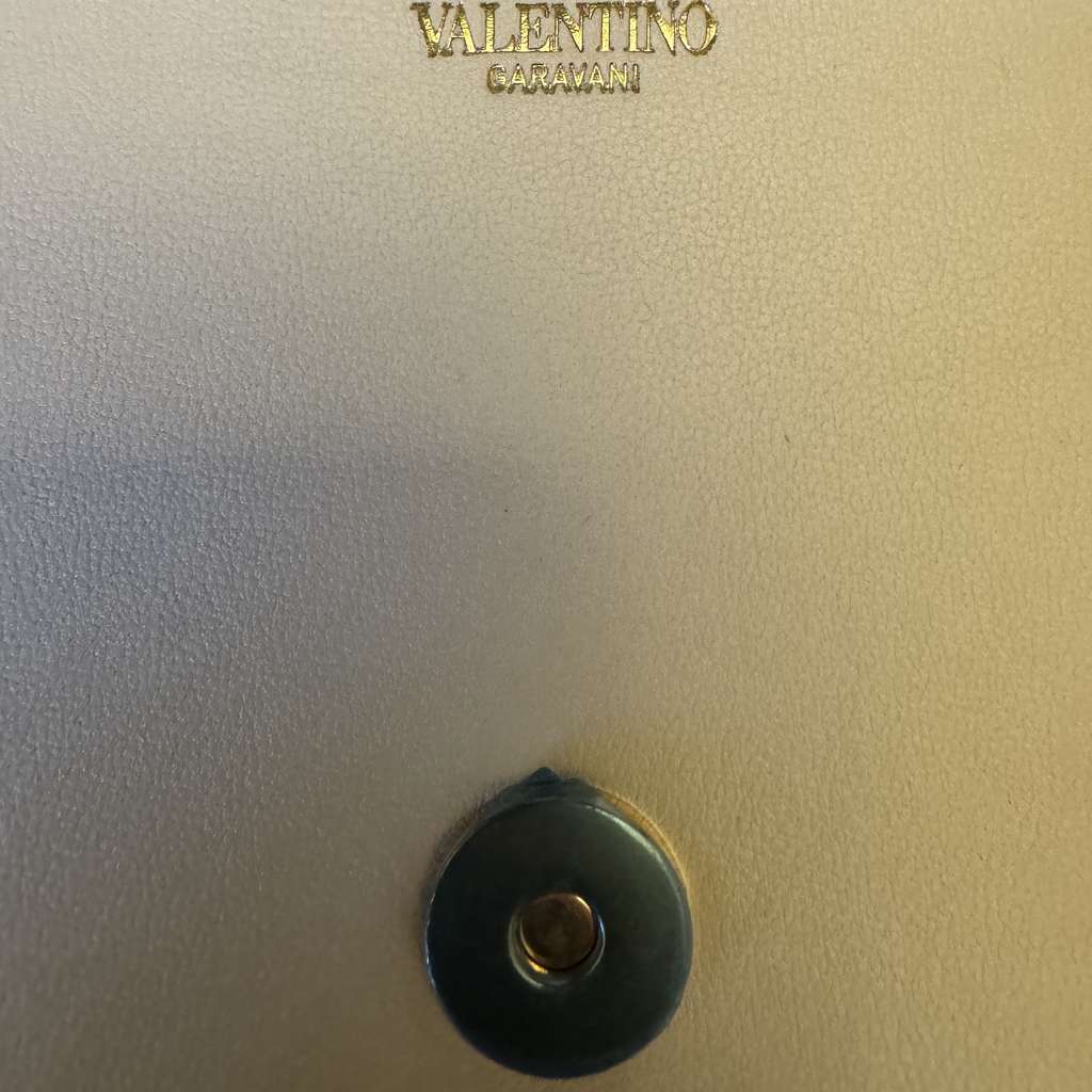 Valentino Garavani Locò In Vitello - Image 11