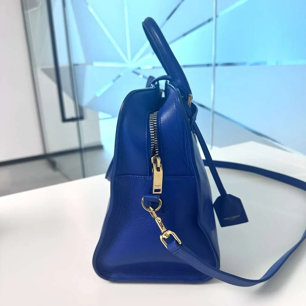 Saint Laurent Medium Cabas Bag Blue Leather Good - Model View