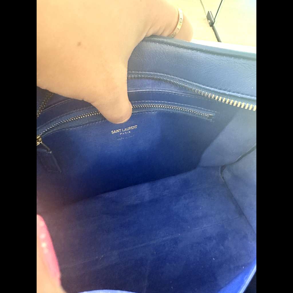 Saint Laurent Medium Cabas Bag - Image 11