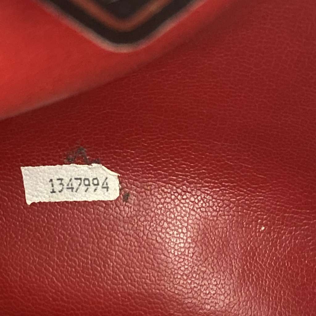 Chanel Matelasse Handbag - Image 11