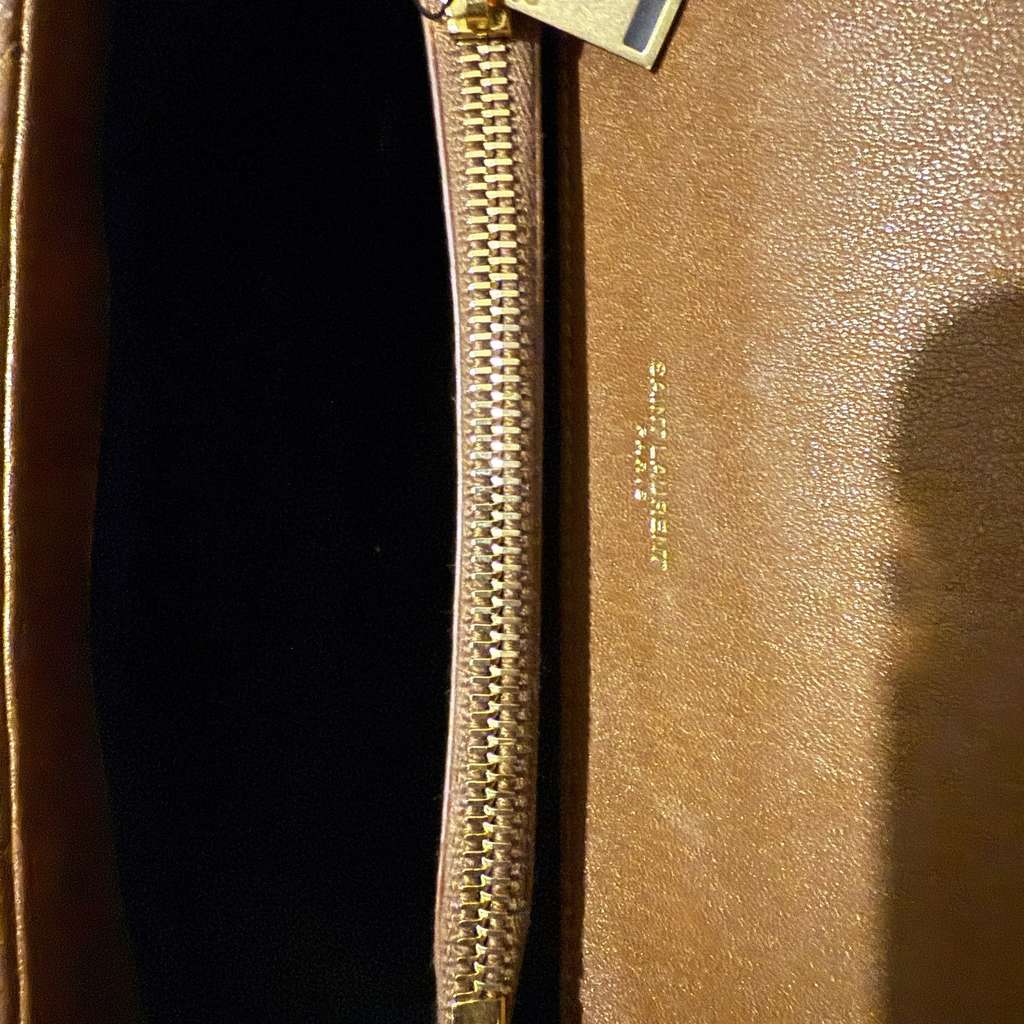 Yves Saint Laurent Bag Excellent Condition - 4