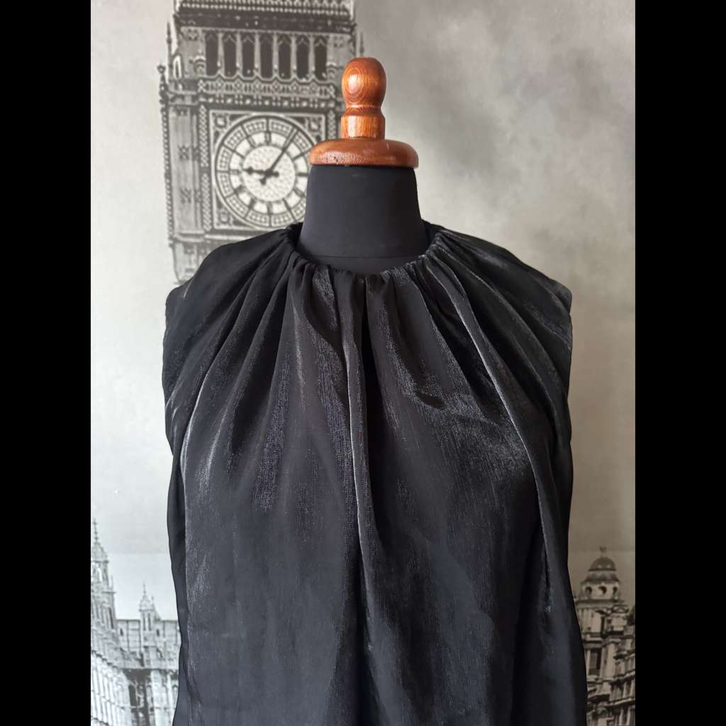 Saint Laurent Dresss From Az Factory - Side view